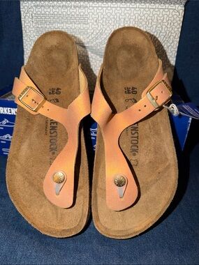 NIB Birkenstock Gizeh Sandals in washed metallic sea copper 40 regular fit